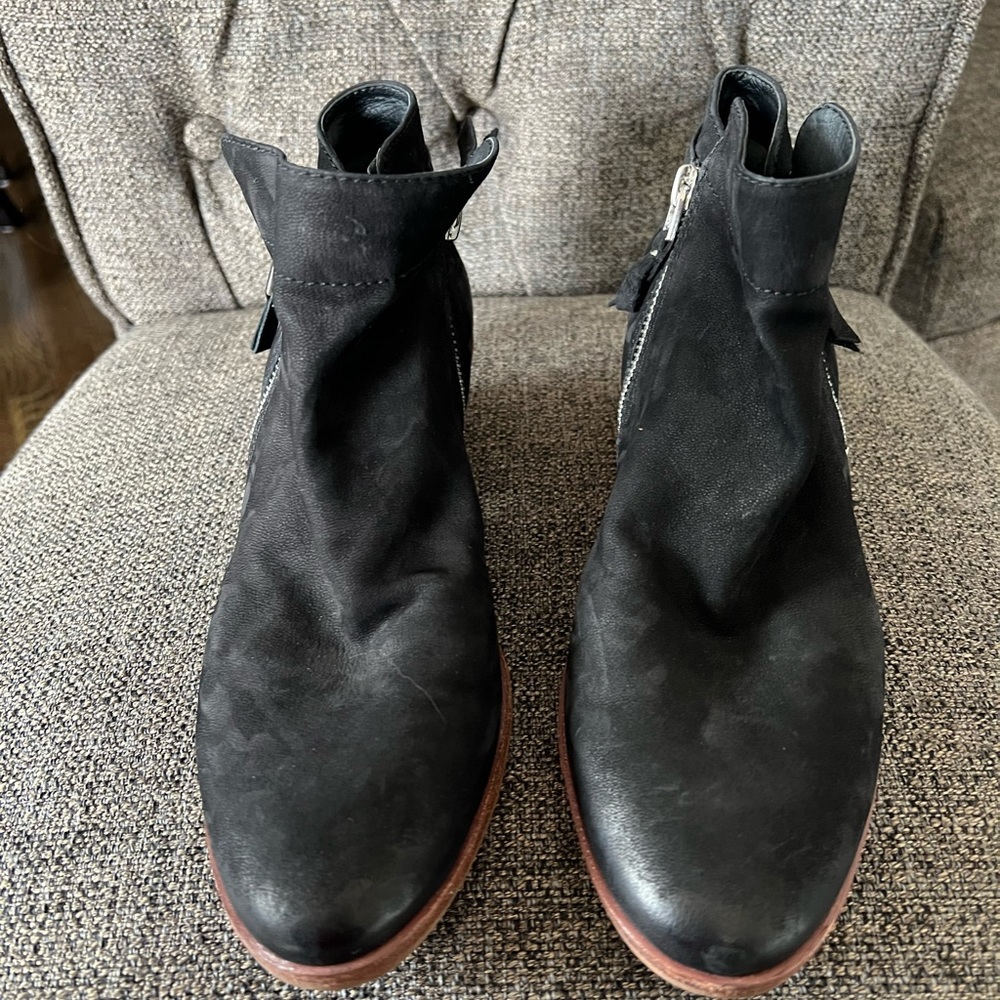 Sam Edelman Packer Black Suede Bootie - Picture 3 of 6